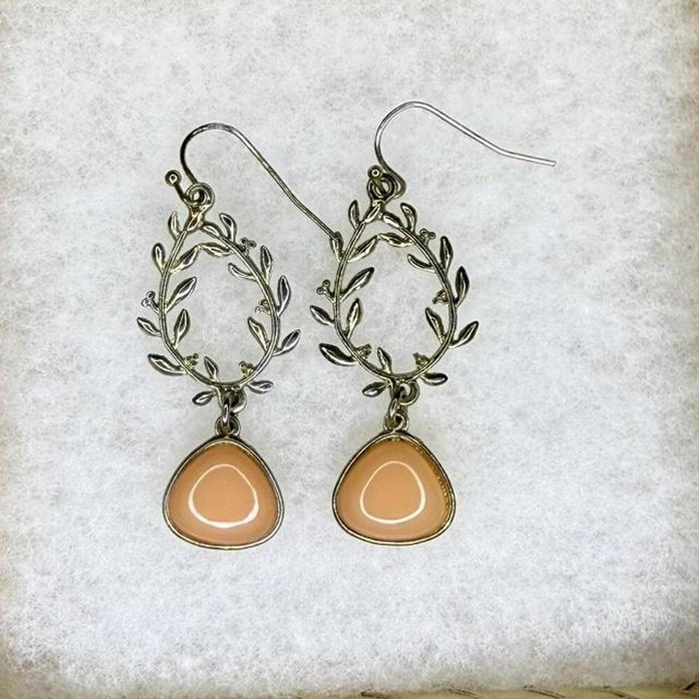 Vintage Inspired Peach Stone & Leaf Dangle Earrings